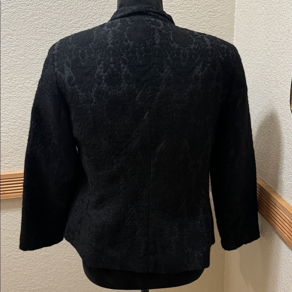 Talbots Elegant Floral Embordiered Black Women's Blazer Size 10 - Picture 6 of 10